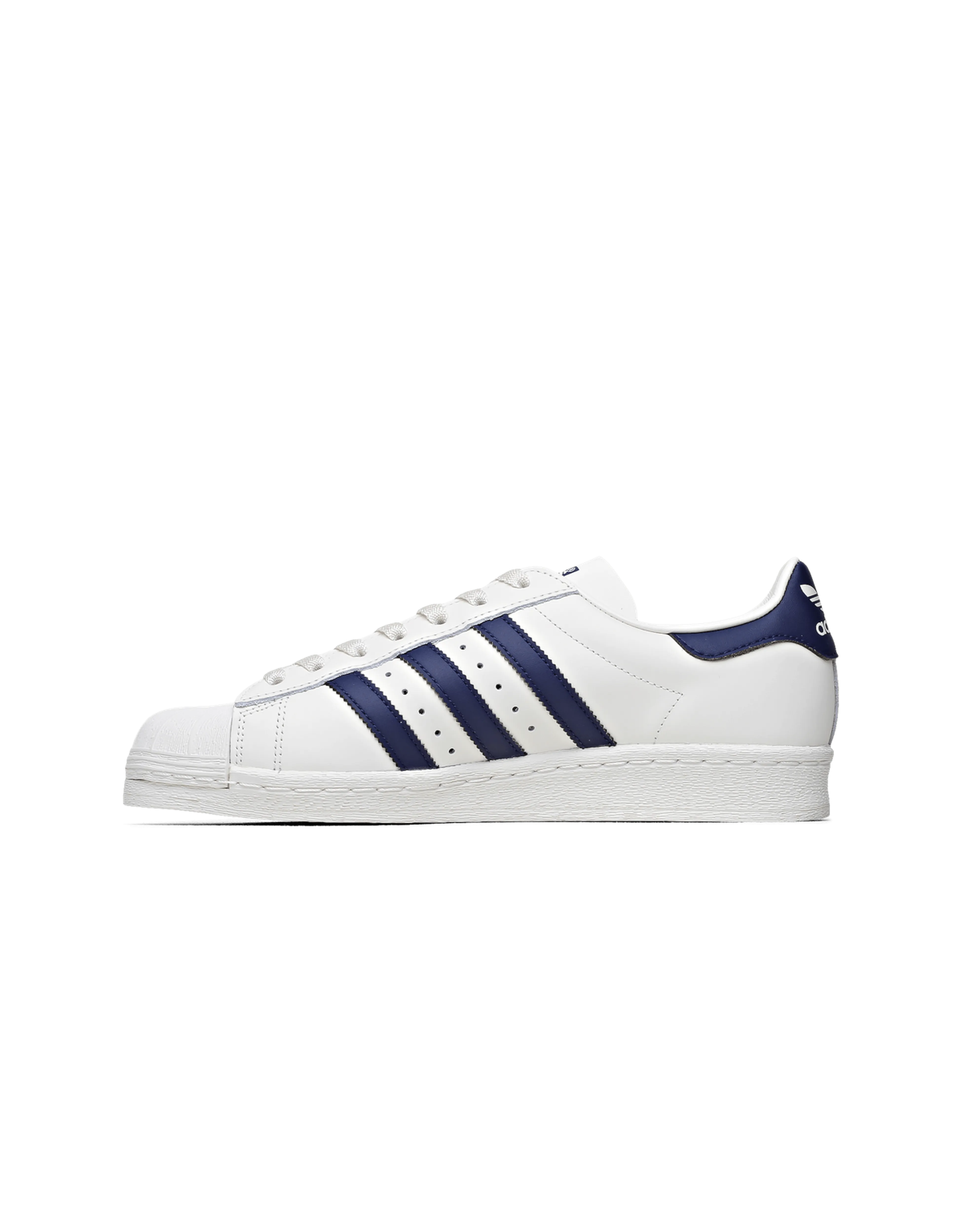 adidas     Superstar 82  