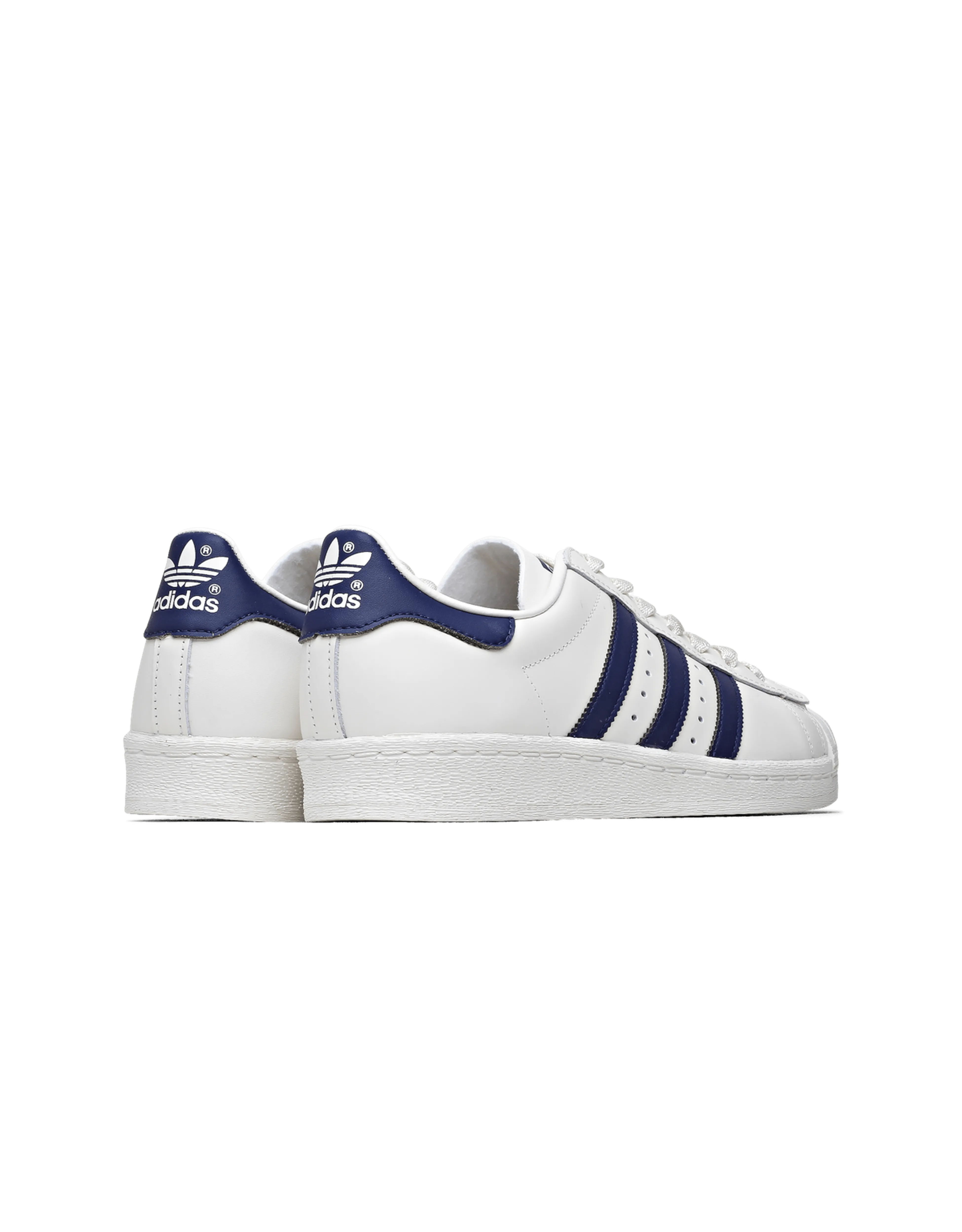 adidas     Superstar 82  