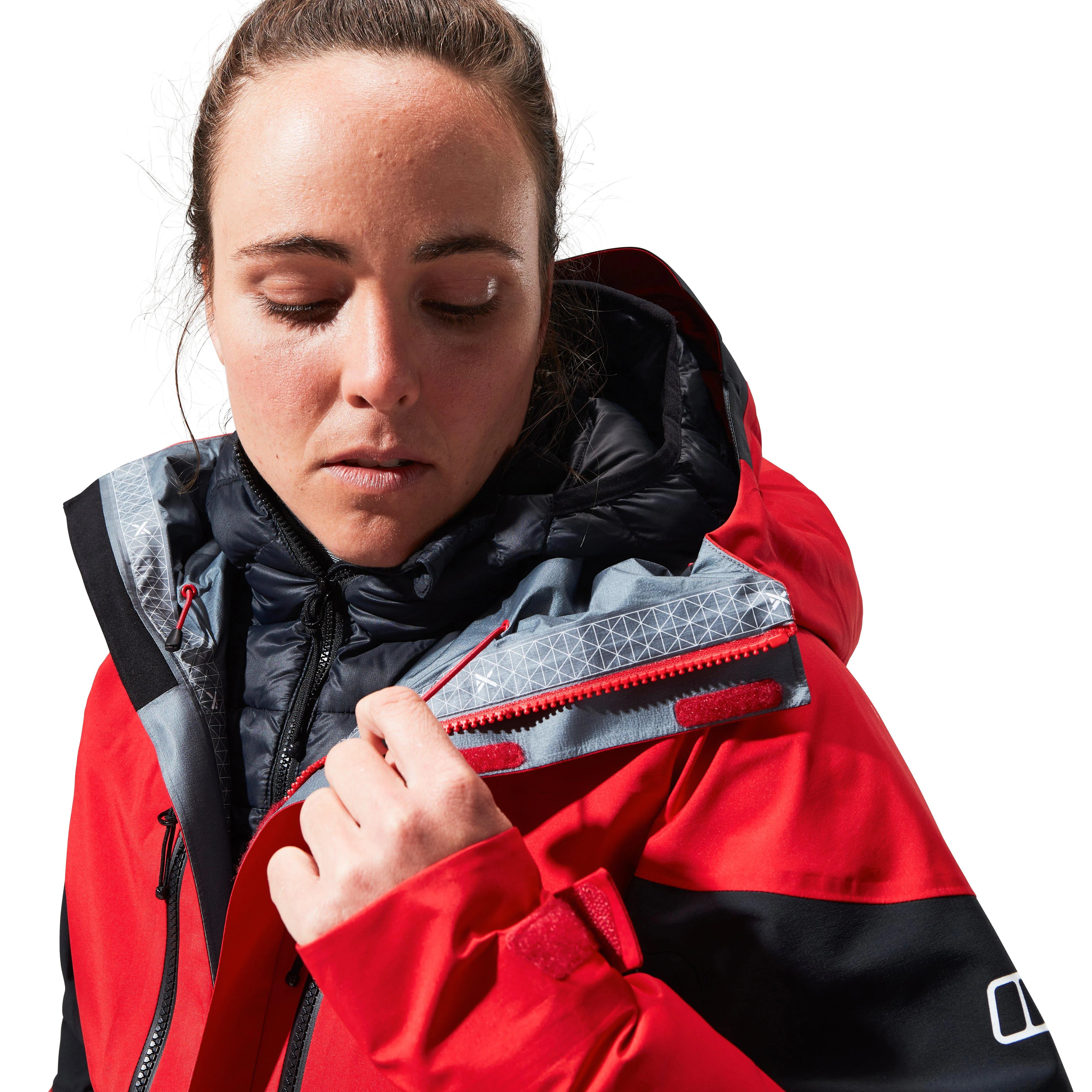 Berghaus Women's MTN Guide GORE-TEX Pro Jacket - Red/Black