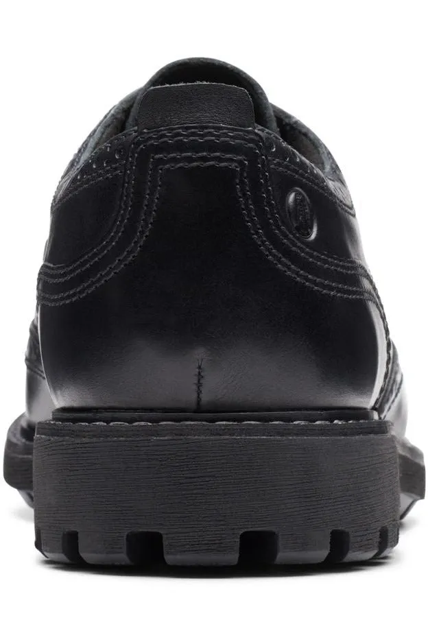 Clarks Batcombe Far in Black Leather