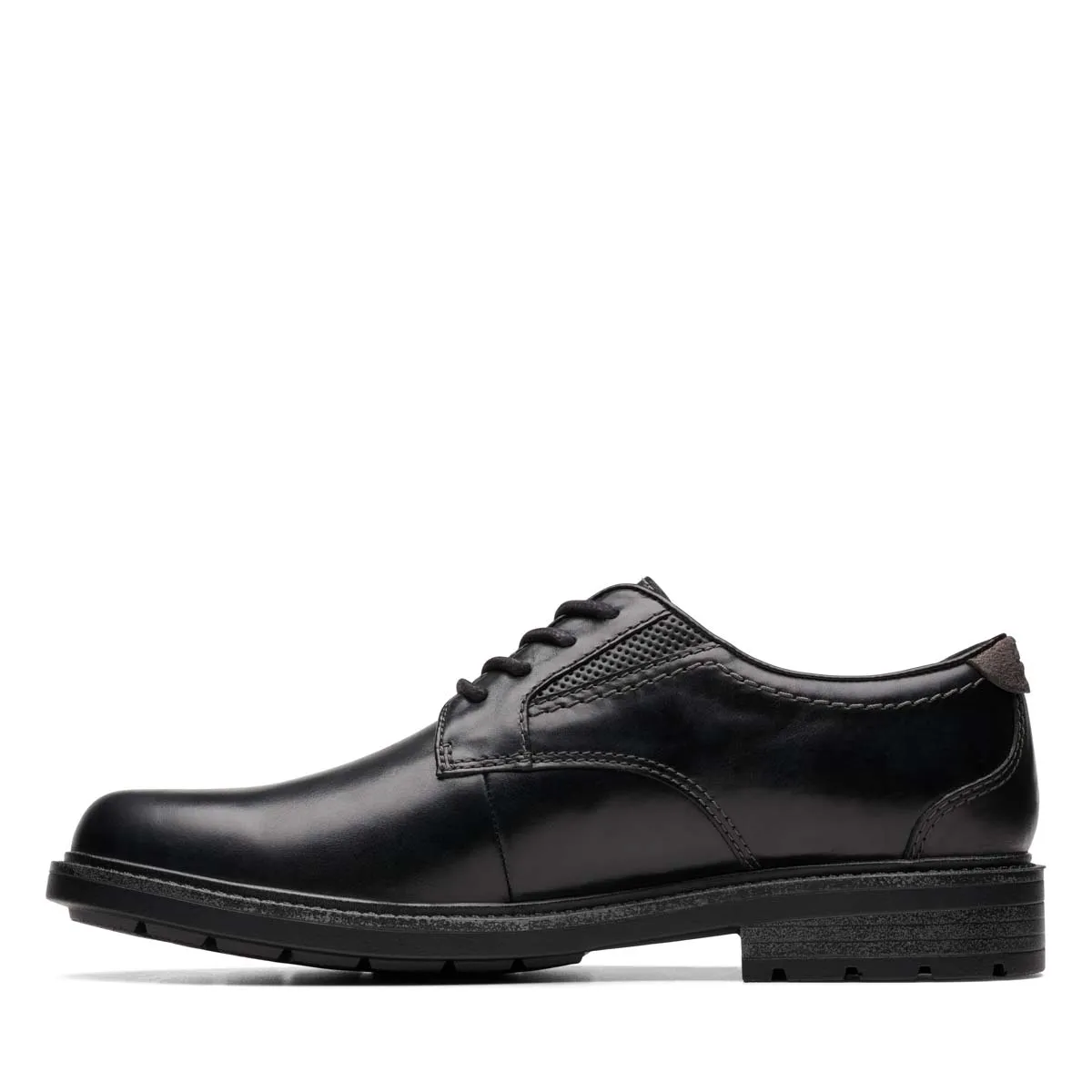 Clarks - Un Shire Low 261746528h - H Fit (black Leather)