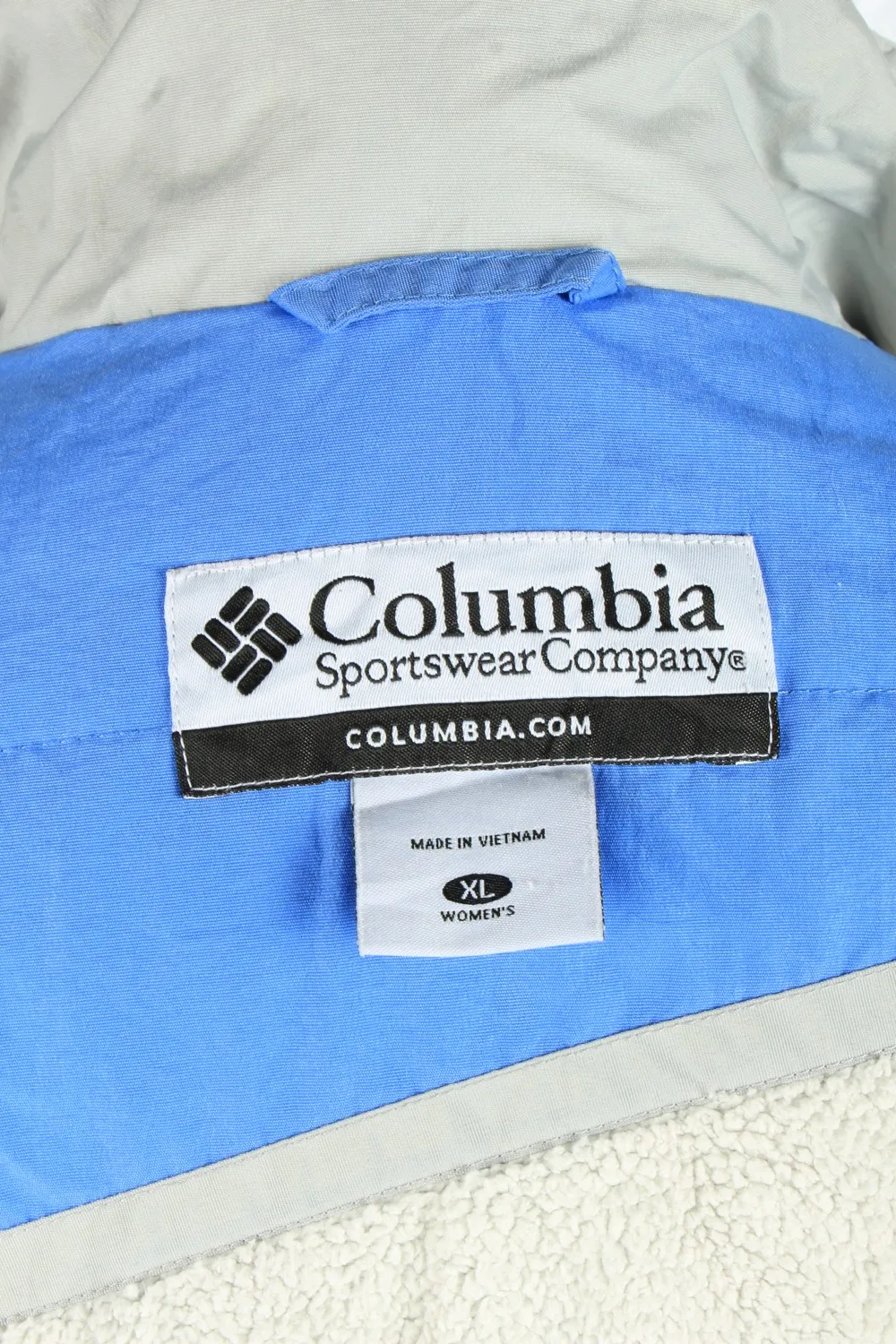 Columbia Women’s Waterproof Jacket Adventure Vintage Size XL Blue C2871 - Pepper Tree London