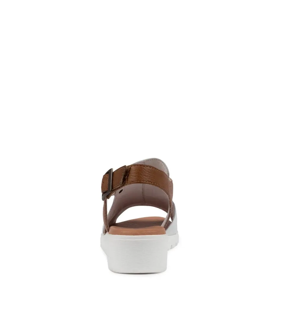 DJANGO & JULIETTE Madis White Dark Tan Sandals