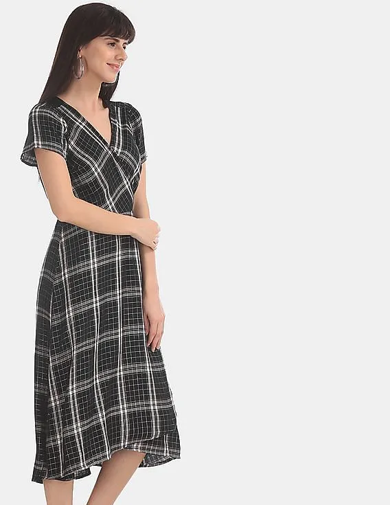 GAP Women Black Surplice Neck Midi Wrap Dress