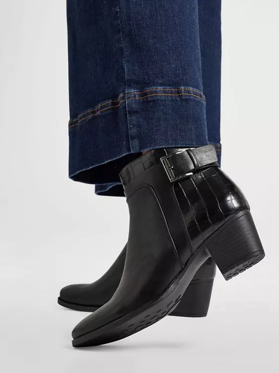 Graceland  Black Chelsea Boot