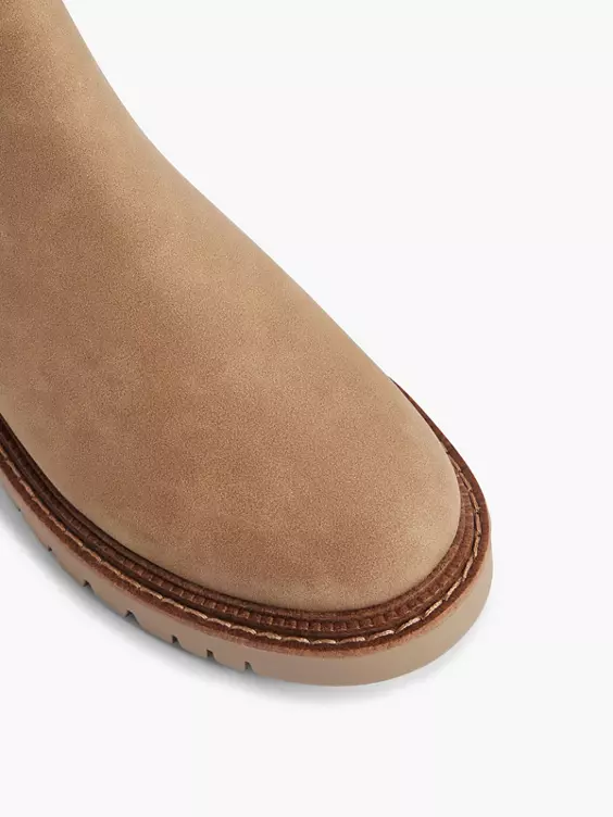 Graceland  Light Brown Chelsea Boot with Contrasting Details