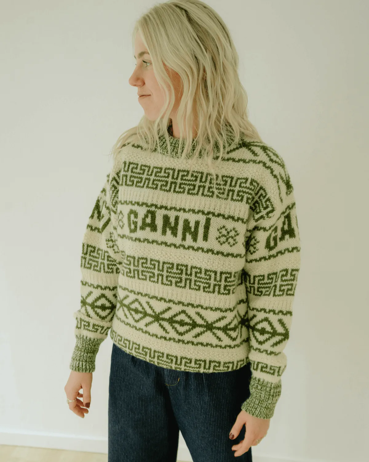 Lambswool Pullover - Avocado