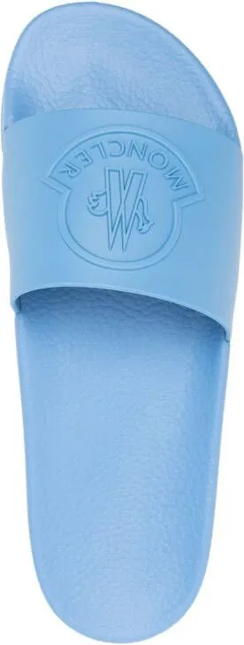 Moncler logo-embossed slides Blue