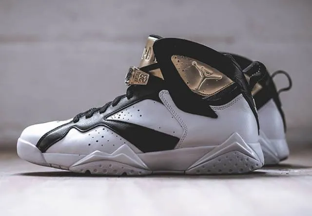 Nike air jordan 7 champagne championship cigar 725093-140