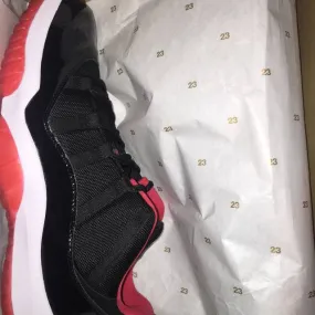 Nike air jordan retro 11 low breds