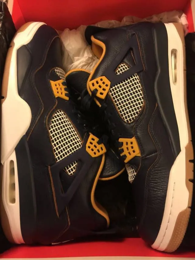 Nike air jordan retro 4 dunk from above