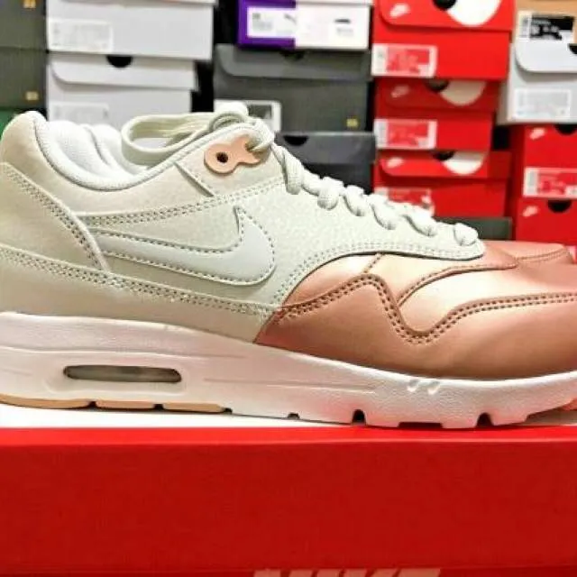 Nike Air Max 1 Ultra SE Beige Metallic Bronze Gold 86171...