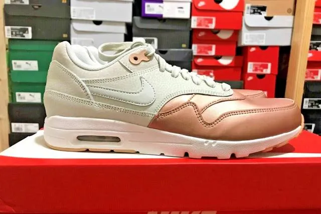 Nike Air Max 1 Ultra SE Beige Metallic Bronze Gold 86171...