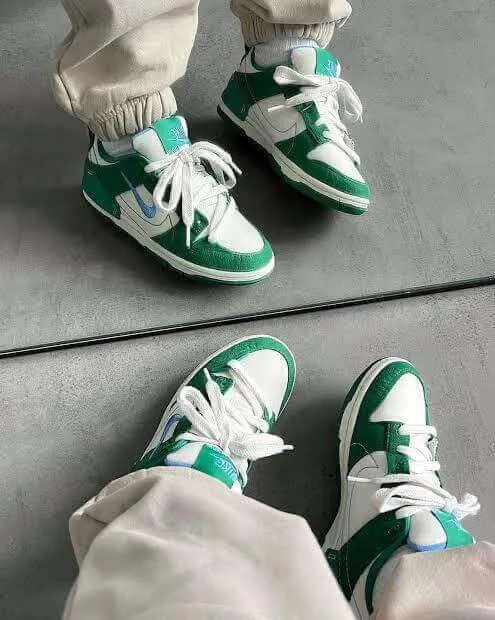 NIKE DUNK DISRUPT