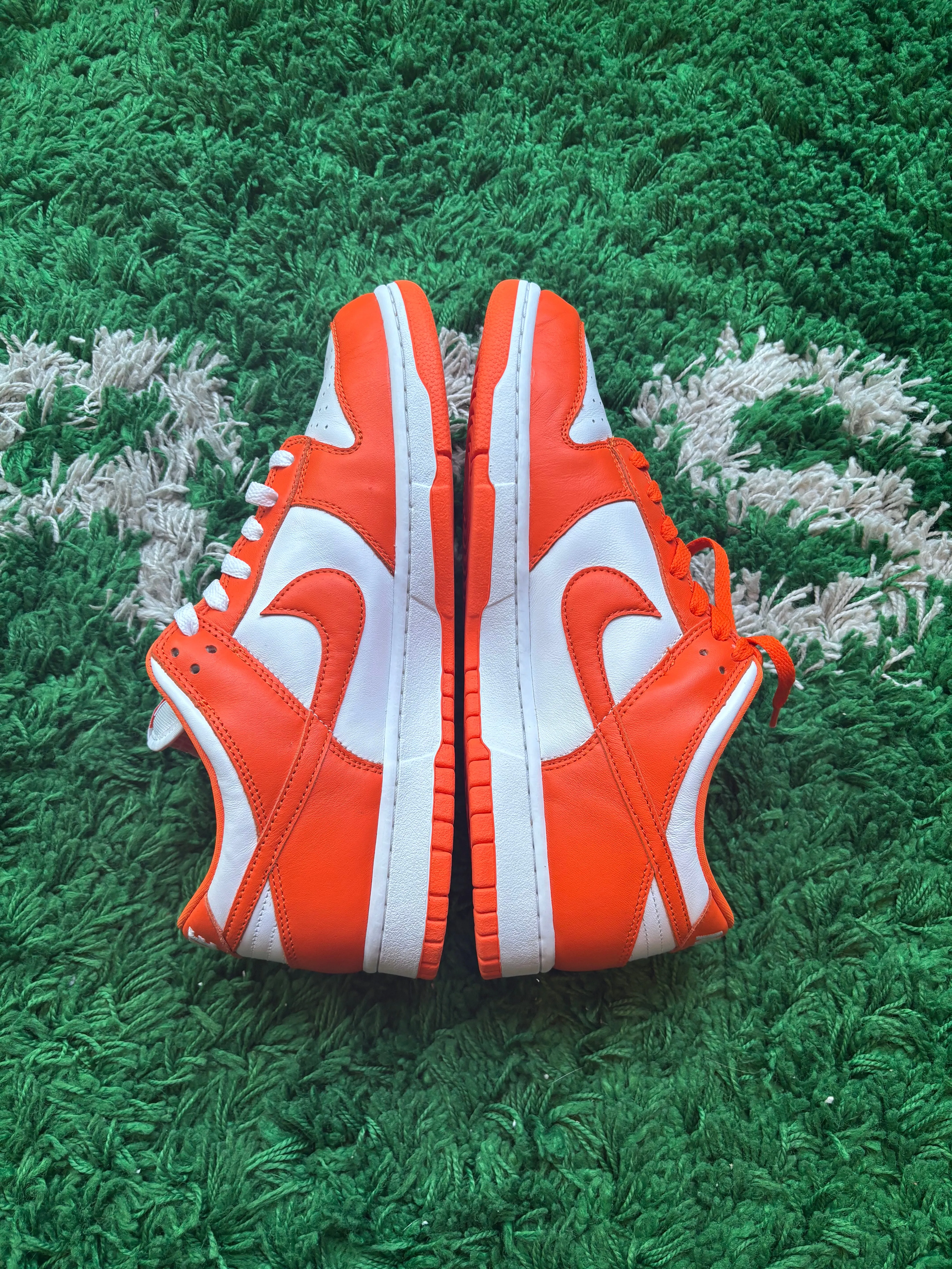 Nike Dunk Low “Syracuse”