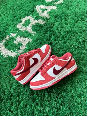 Nike Dunk Low “Valentines Day” 2024