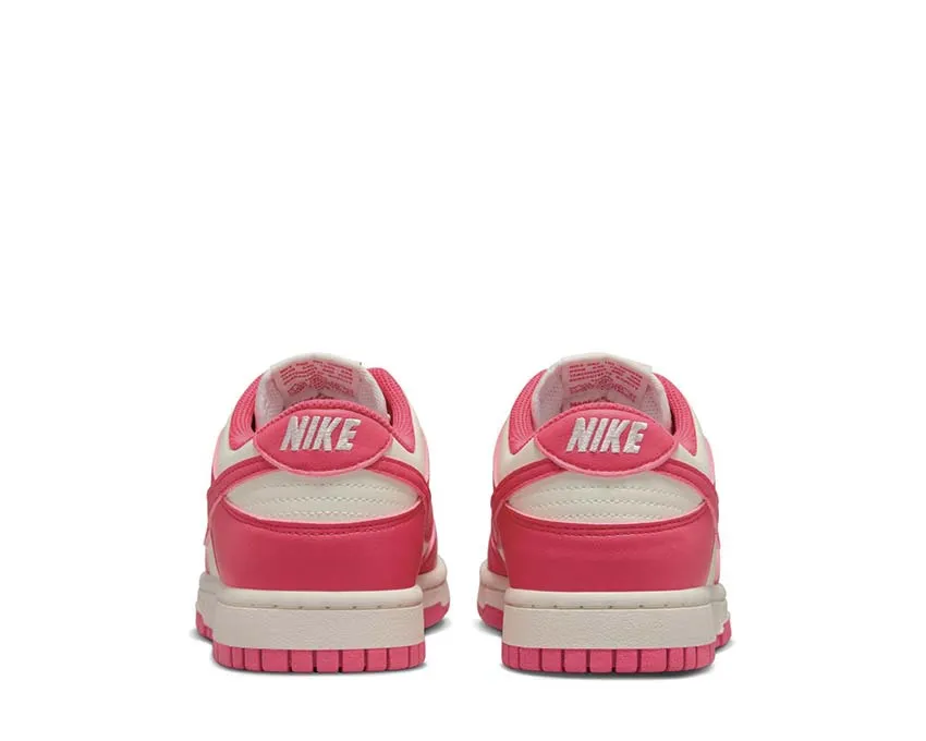 Nike Dunk Low W