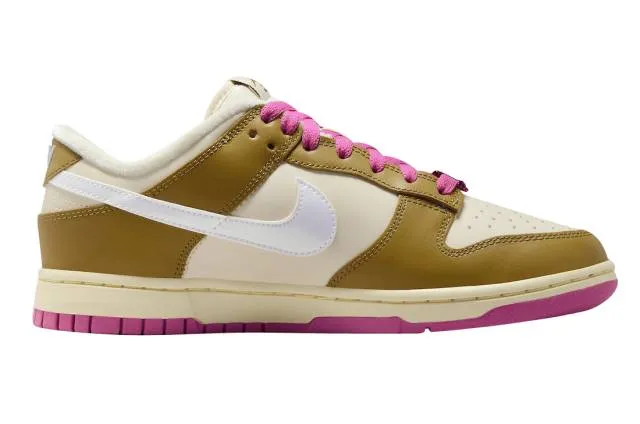 Nike Dunk Low WMNS Just Do It Bronzine Playful Pink