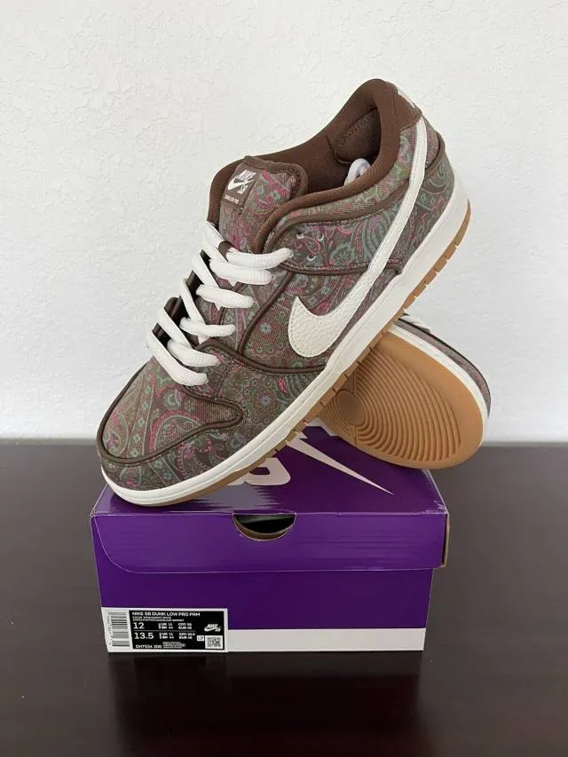 Nike SB Dunk Low Paisley