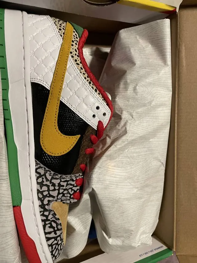 Nike SB Dunk Low What The Paul