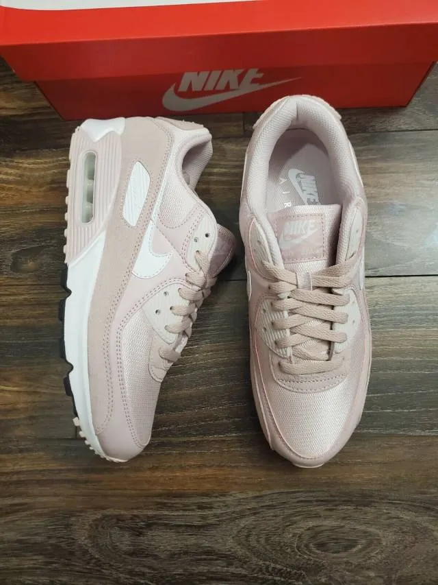 Nike wmns air max 90 barely rose white