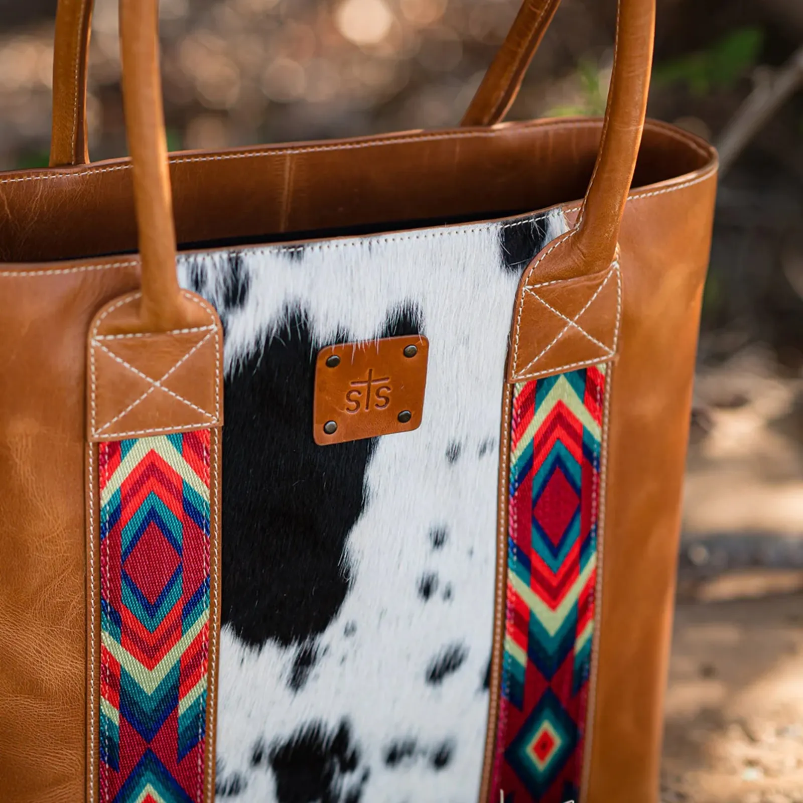 STS Ranchwear Cowhide Basic Bliss Tote