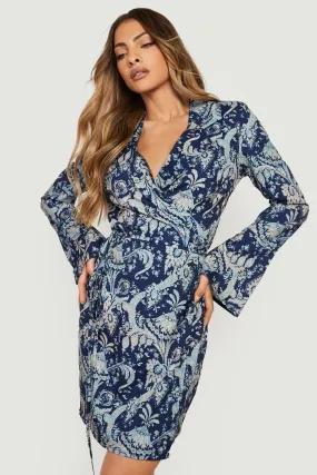 (Ve) Printed Flare Sleeve Wrap Skater Dress